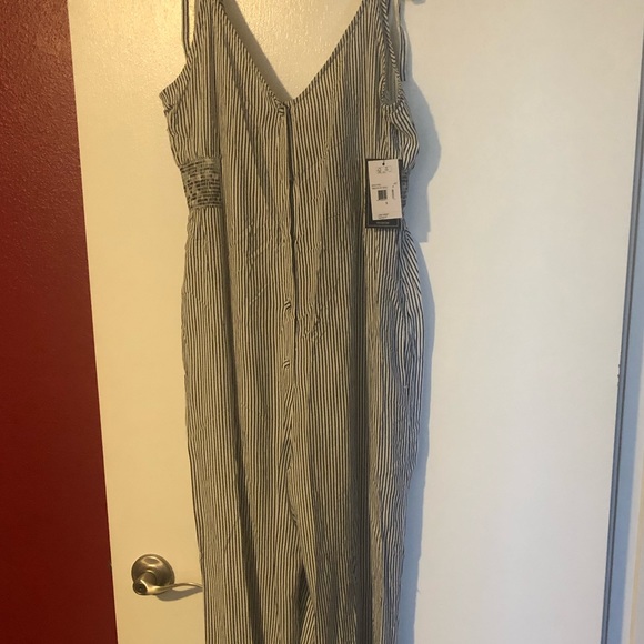 Volcom Romper - Picture 6 of 8